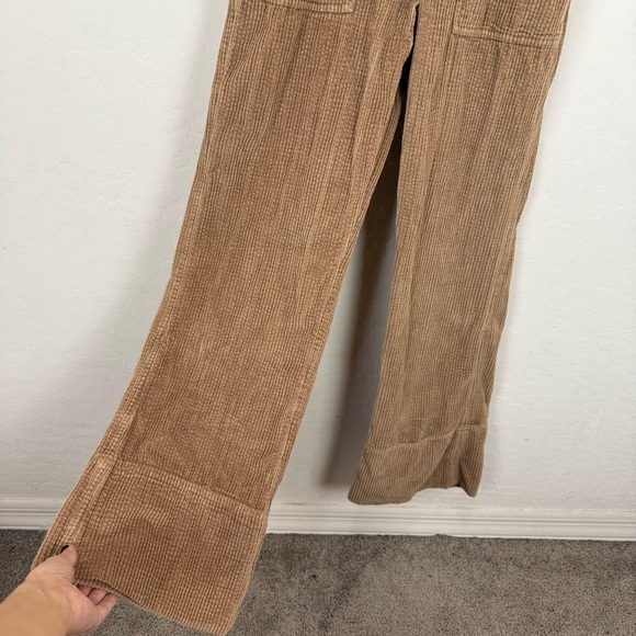 Aerie Textured Corduroy Kick Flare Overalls - Picture 8 of 11
